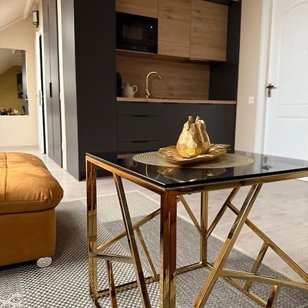Ly Apartamentai Паланга Екстериор снимка
