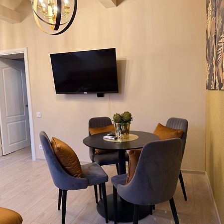 Ly Apartamentai Паланга Екстериор снимка