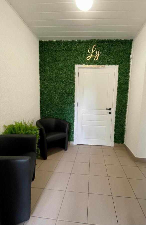Ly Apartamentai Паланга Екстериор снимка
