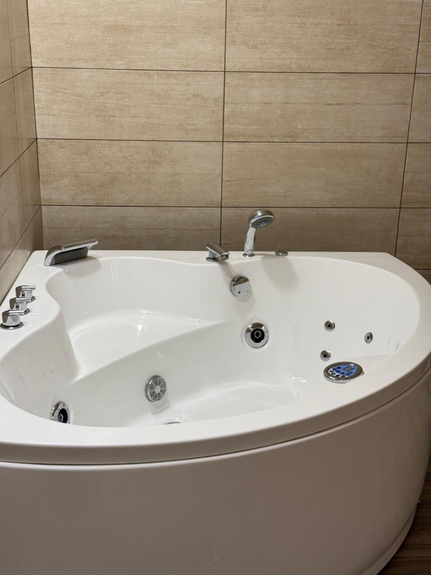 Ly Apartamentai Паланга Екстериор снимка